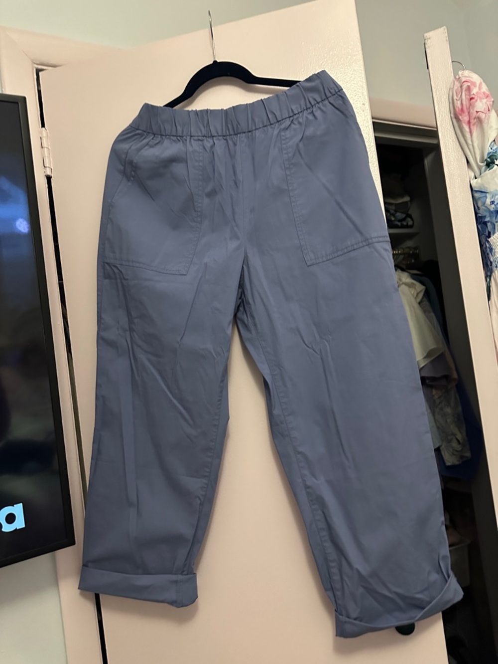 GAP Women's Light Blue Elastic Waist Joggers